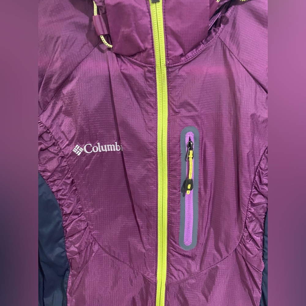 Columbia windbreaker - Picture 2 of 5